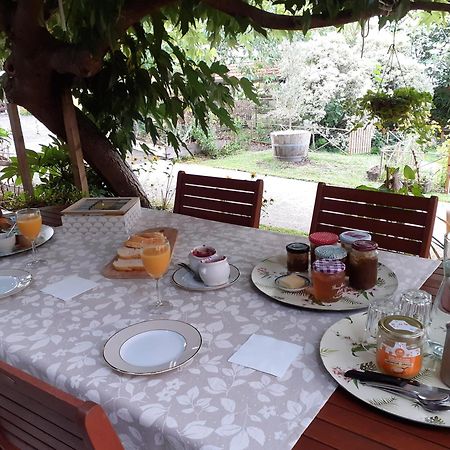 Au Bosquet, Chambre Et Salle De Bains Avec Petit Dejeuner A 600 M Du Centre Dans Un Cadre Calme Et Verdoyant Salies-de-Béarn エクステリア 写真